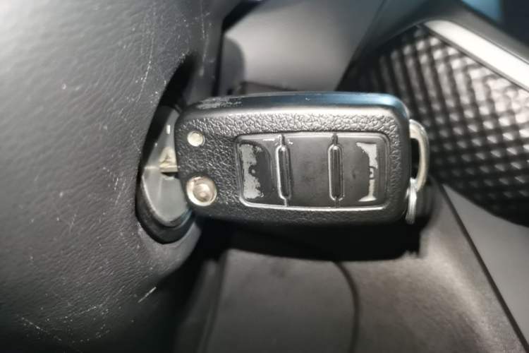 Used Nissan Lannia 2021 1.6L CVT Cool Edition Vehicle Key
