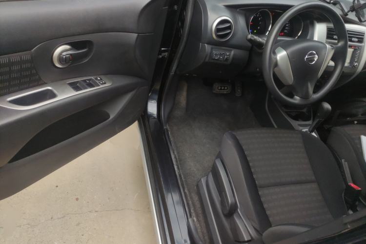 Used Nissan Livina 2013 Jinrui 1.6XL CVT Comfort Edition Driver Seat