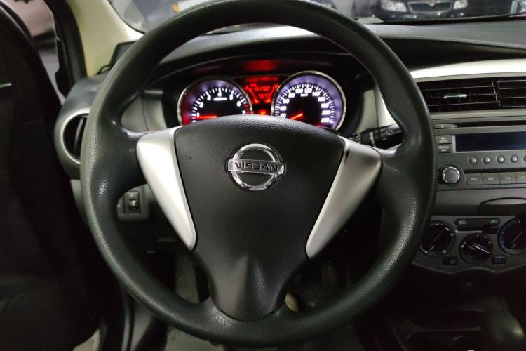 Used Nissan Livina 2013 Jinrui 1.6XL CVT Comfort Edition Steering Wheel