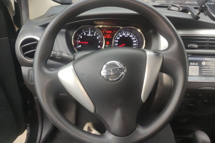 Used Nissan Livina 2013 Jinrui 1.6XL CVT Comfort Edition Steering Wheel