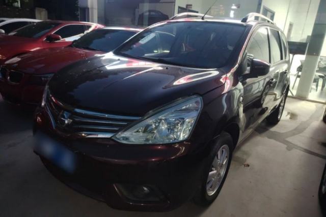 Used Nissan Livina 2013 1.6XE Manual Comfort Edition