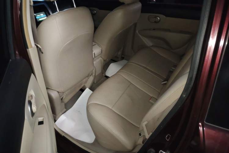 Used Nissan Livina 2013 1.6XE Manual Comfort Edition Left Rear Seat