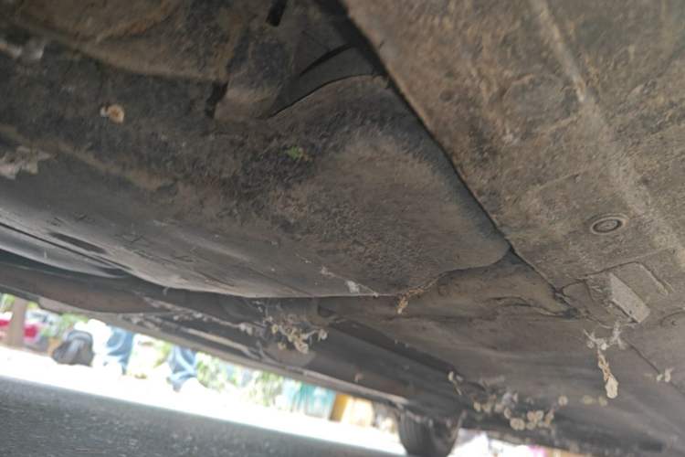 Used Nissan Livina 2007 1.6L Manual All-Around Version Chassis Rear Right