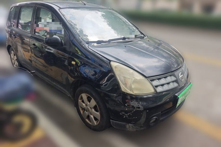 Used Nissan Livina 2007 1.6L Manual Supercharged Model Front Right 45 Deg