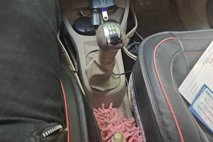 Used Nissan Livina 2007 1.6L Manual All-Around Version Gear Lever