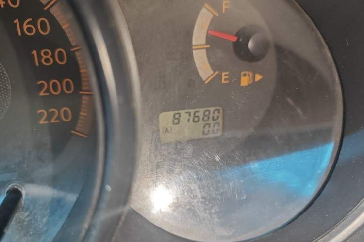 Used Nissan Livina 2007 1.6L Manual All-Around Version Odometer Close Up
