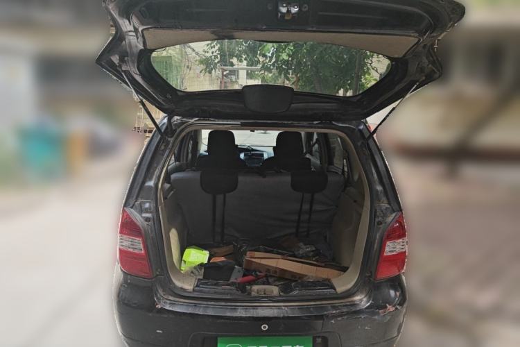 Used Nissan Livina 2007 1.6L Manual All-Around Version Trunk
