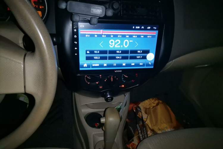 Used Nissan Livina 2007 1.6L Automatic Supercharged Edition Audio And AC Panel