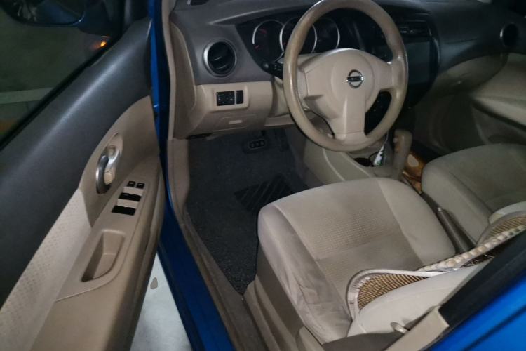 Used Nissan Livina 2007 1.6L Automatic Supercharged Edition Driver Seat