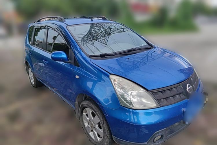 Used Nissan Livina 2007 1.6L Manual Supercharged Model Front Right 45 Deg