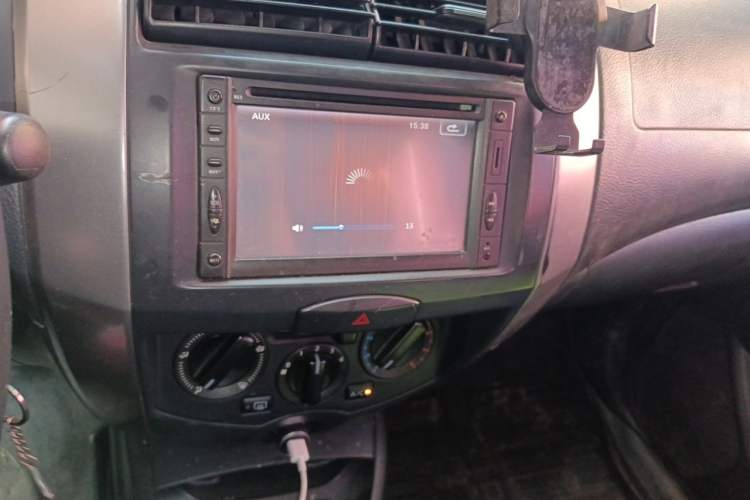 Used Nissan Livina 2007 1.6L Manual Multi-Function Type Audio And AC Panel