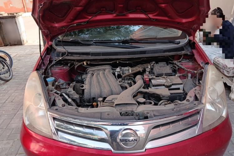 Used Nissan Livina 2007 1.6L Manual Multi-Function Type Engine Bay