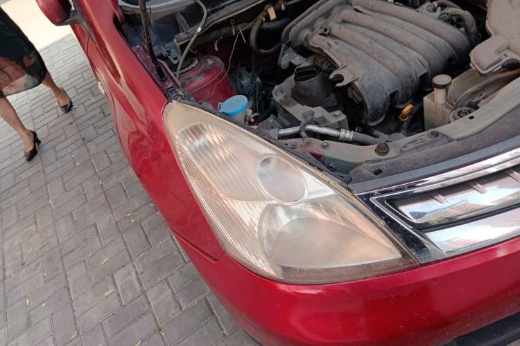 Used Nissan Livina 2007 1.6L Manual Multi-Function Type Right Front Headlight