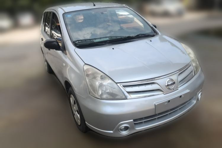 Used Nissan Livina 2007 Revised Version 1.6L Automatic Multi-Functional Type Front Right 45 Deg