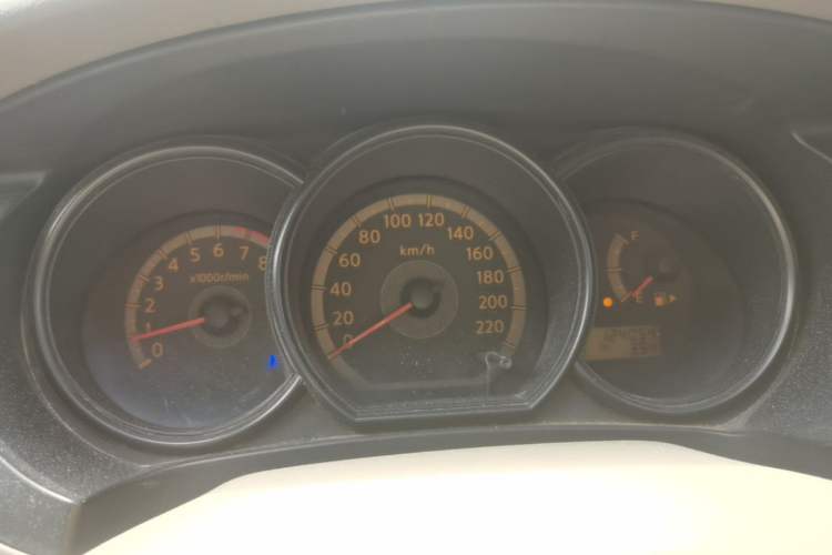 Used Nissan Livina 2007 Revised Version 1.6L Automatic Multi-Functional Type Instrument Cluster