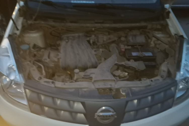 Used Nissan Livina 2007 Revised Version 1.6L Automatic Multi-Functional Type Engine Bay