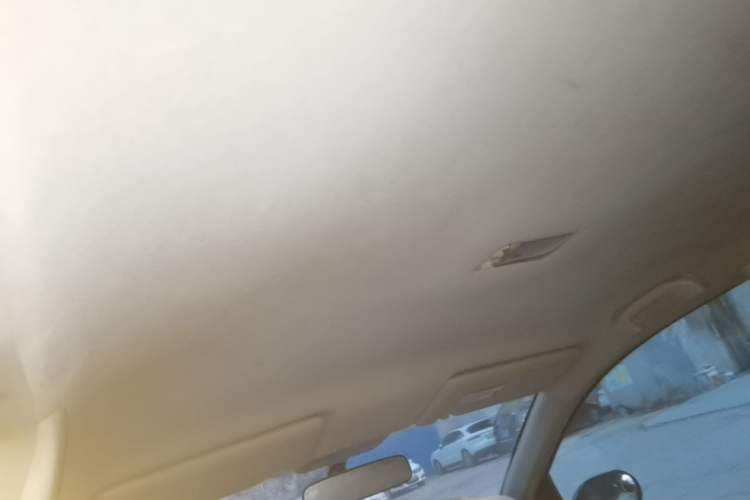 Used Nissan Livina 2007 Revised Version 1.6L Automatic Multi-Functional Type Headliner