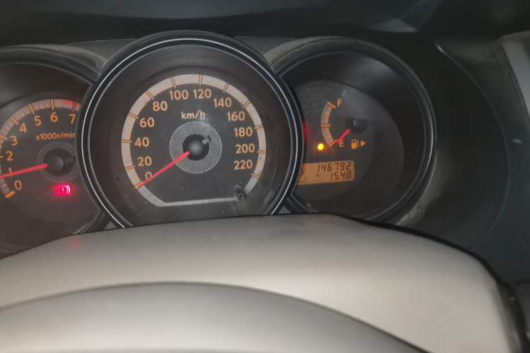 Used Nissan Livina 2007 Revised Version 1.6L Automatic Multi-Functional Type Odometer Close Up