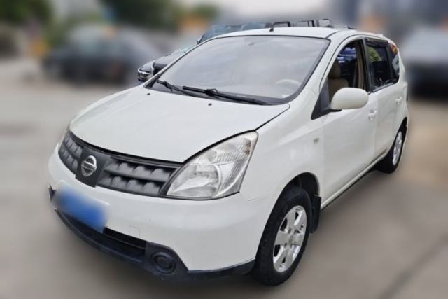 Used Nissan Livina 2007 1.6L Automatic All-Around Model