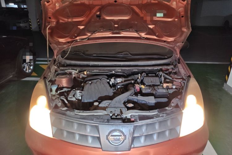 Used Nissan Livina 2007 1.6L Manual Multi-Function Type Engine Bay
