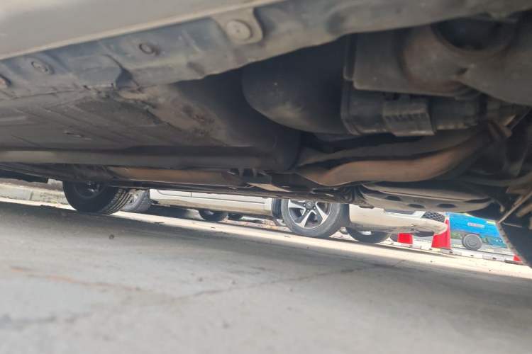 Used Nissan Livina 2008 Jingrui 1.6L Automatic Smart Edition Chassis Rear Left