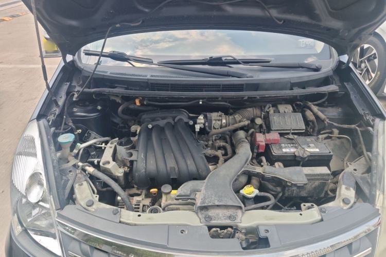 Used Nissan Livina 2008 Jingrui 1.6L Automatic Smart Edition Engine Bay