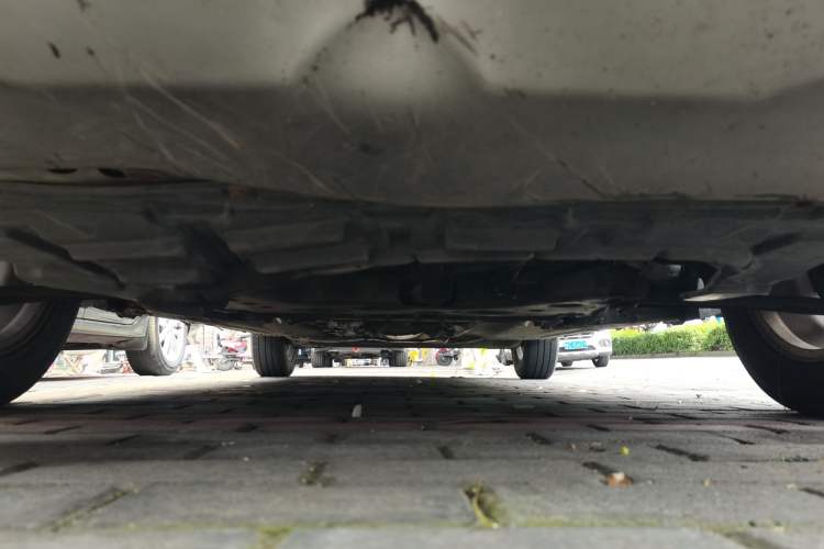 Used Nissan Livina 2008 Jingrui 1.6L Manual Smart Edition Chassis Front