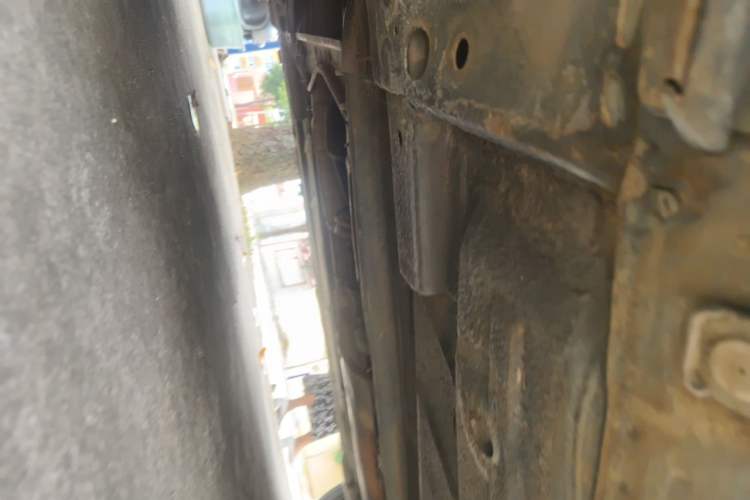 Used Nissan Livina 2008 Jingrui 1.6L Automatic Smart Edition Chassis Front Left