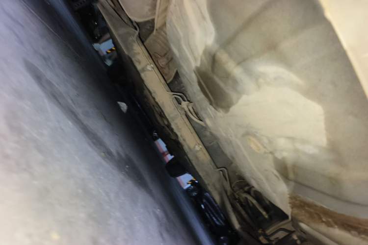 Used Nissan Livina 2008 Jingrui 1.6L Manual Smart Edition Chassis Rear