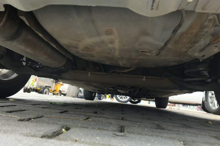 Used Nissan Livina 2008 Jingrui 1.6L Manual Smart Edition Chassis Rear