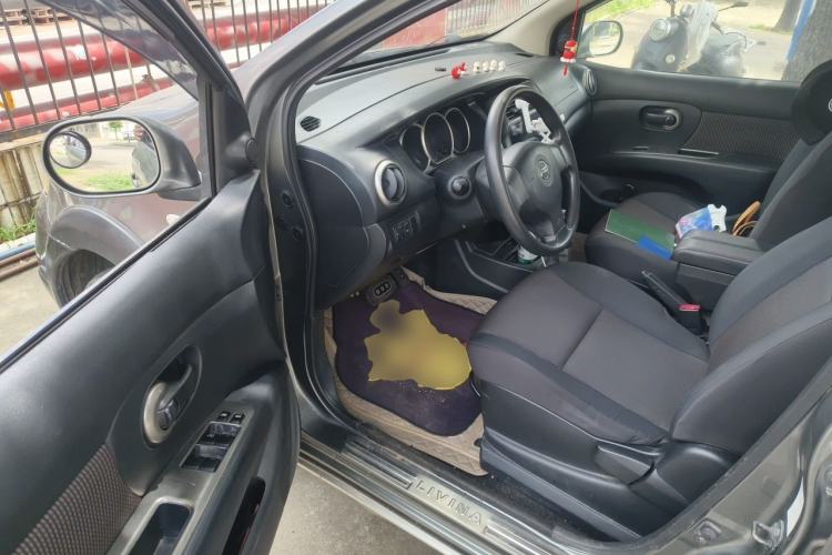Used Nissan Livina 2008 Jingrui 1.6L Automatic Smart Edition Driver Seat