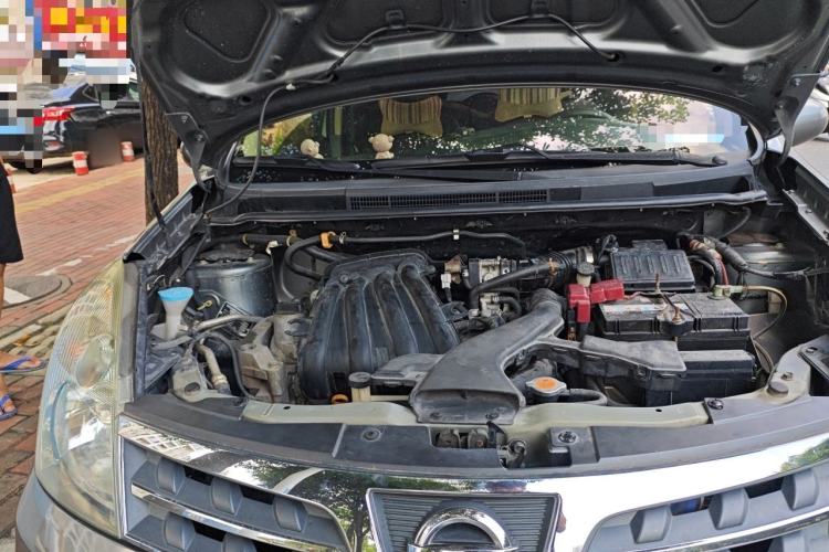 Used Nissan Livina 2008 Jingrui 1.6L Manual Smart Edition Engine Bay Right