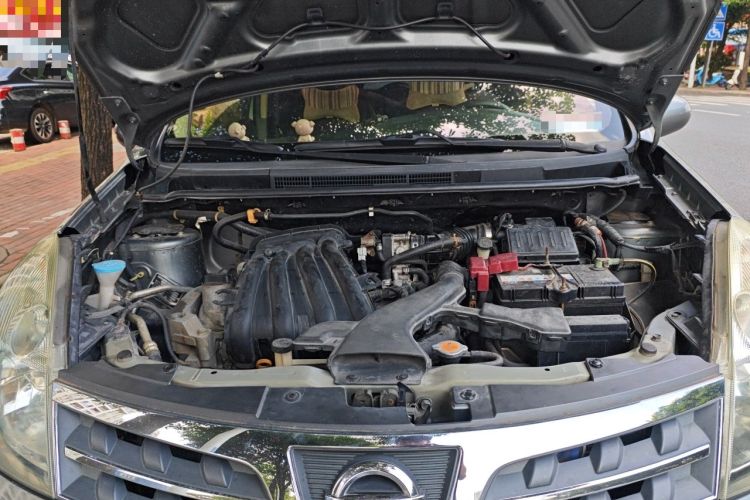 Used Nissan Livina 2008 Jingrui 1.6L Manual Smart Edition Engine Bay