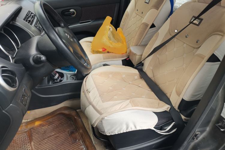 Used Nissan Livina 2008 Jingrui 1.6L Manual Smart Edition Left Front Seat
