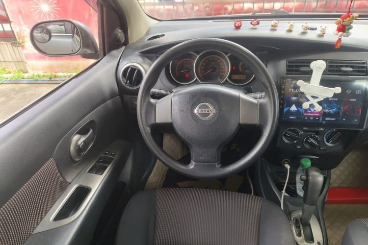 Used Nissan Livina 2008 Jingrui 1.6L Automatic Smart Edition Steering Wheel