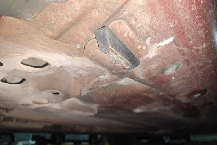 Used Nissan Livina 2008 1.6L Automatic XuanNeng Version Chassis Front Left
