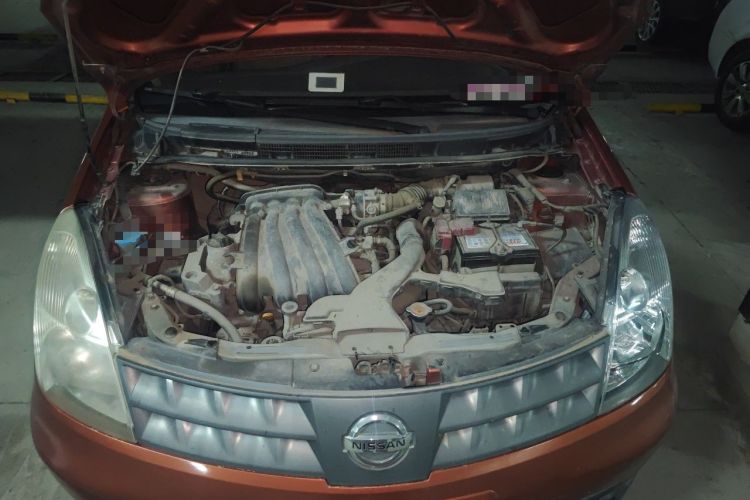 Used Nissan Livina 2008 1.6L Automatic XuanNeng Version Engine Bay