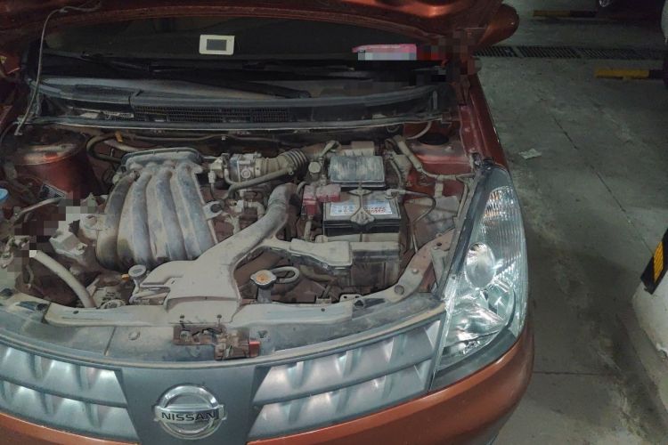 Used Nissan Livina 2008 1.6L Automatic XuanNeng Version Engine Bay Left