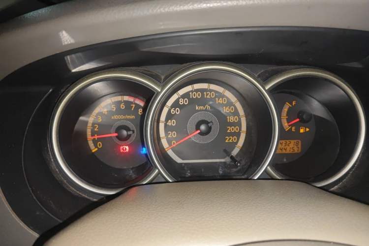 Used Nissan Livina 2008 1.6L Automatic XuanNeng Version Instrument Cluster