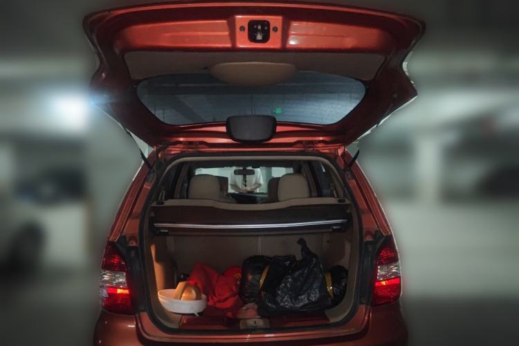 Used Nissan Livina 2008 1.6L Automatic XuanNeng Version Trunk