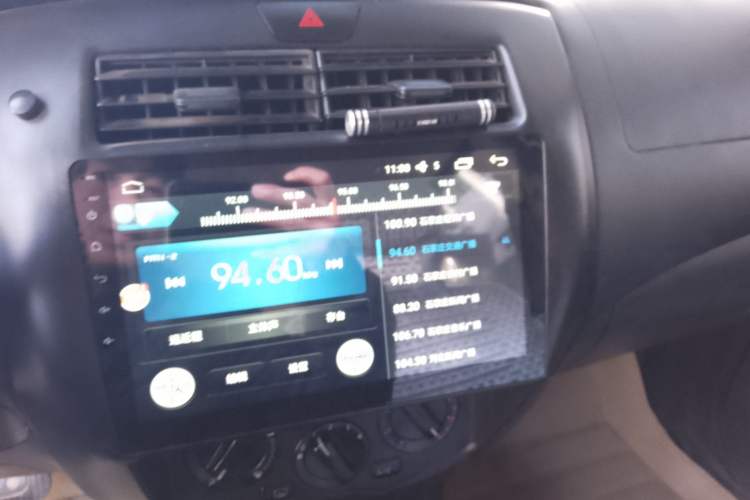 Used Nissan Livina 2008 Jingrui 1.6L Automatic Smart Edition Audio And AC Panel