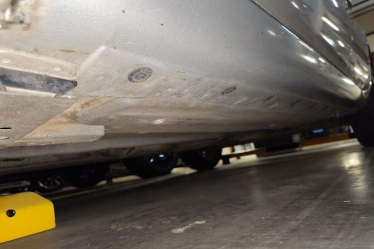 Used Nissan Livina 2008 1.6L Automatic XuanNeng Version Chassis Front Left