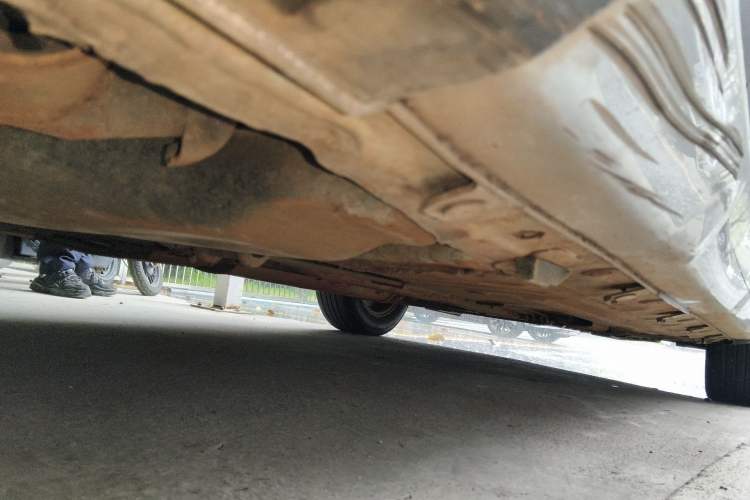 Used Nissan Livina 2008 Jingrui 1.6L Automatic Smart Edition Chassis Rear Right