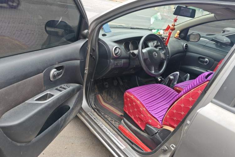 Used Nissan Livina 2008 Jingrui 1.6L Manual Smart Edition Driver Seat