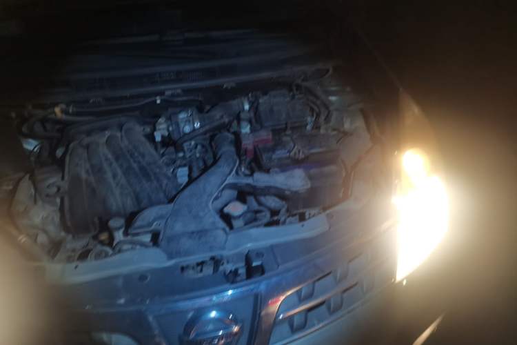 Used Nissan Livina 2008 Jingrui 1.6L Manual Smart Edition Engine Bay Left