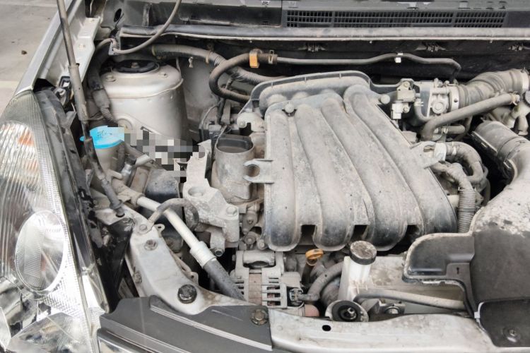 Used Nissan Livina 2008 Jingrui 1.6L Automatic Smart Edition Engine Bay Right