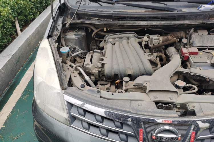 Used Nissan Livina 2008 Jingrui 1.6L Automatic Smart Edition Engine Bay Right