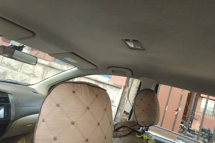Used Nissan Livina 2008 1.6L Manual XuanNeng Model Headliner