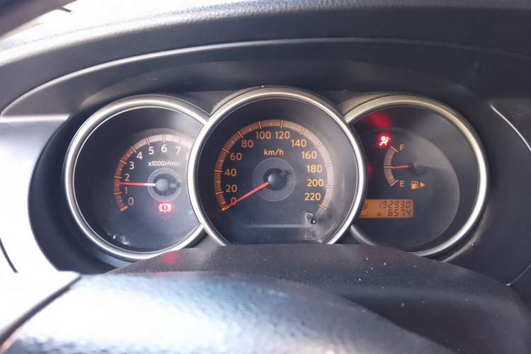 Used Nissan Livina 2008 Jingrui 1.6L Automatic Smart Edition Instrument Cluster