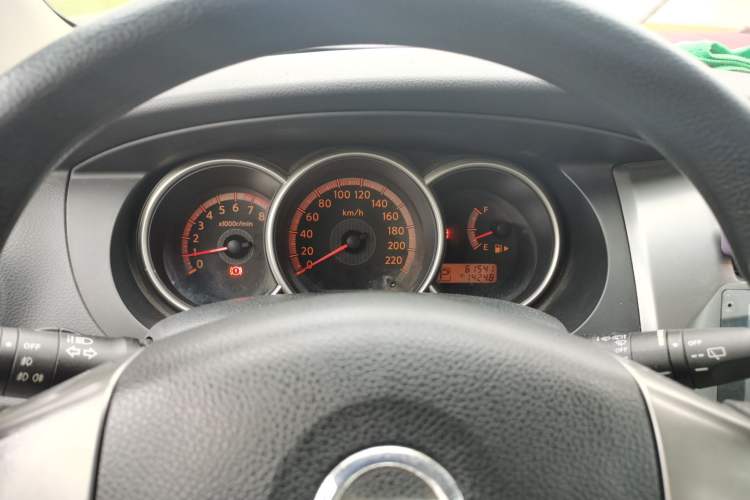 Used Nissan Livina 2008 Jingrui 1.6L Automatic Smart Edition Instrument Cluster
